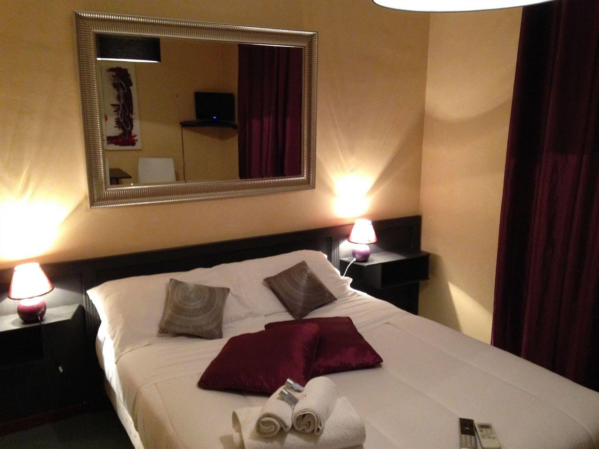 Hotel L'Eau Des Collines Marseille Kültér fotó
